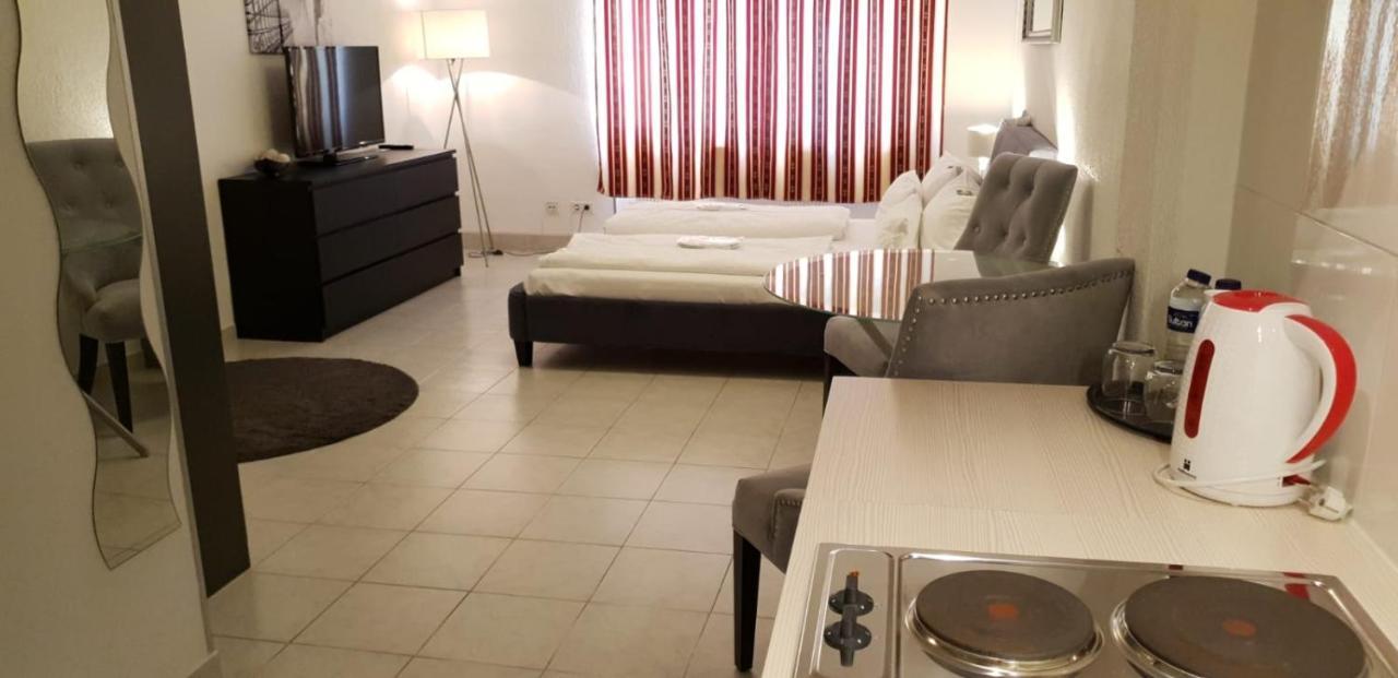 Hotel Zur Alten Stadtkellerei Лайпциг Стая снимка